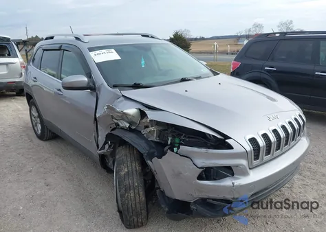 2018 Jeep Cherokee Latitude 4X4 из США, поврежденный, VIN 1C4PJMCB0JD535551